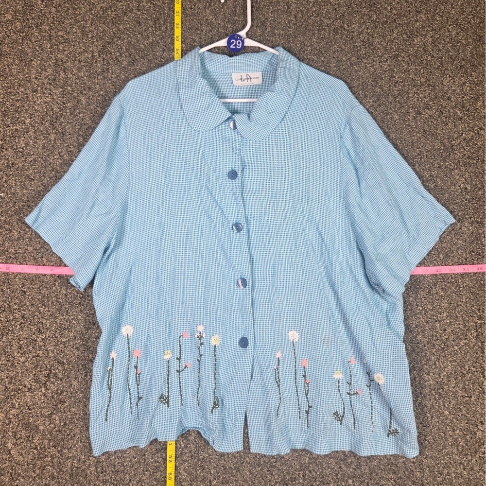 Los Angeles Woman Button Up Top Women Blue Gingham Floral Embroidered Cinched